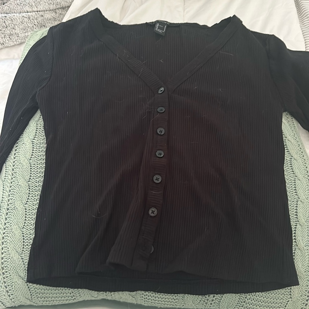 Long sleeve button down crop top